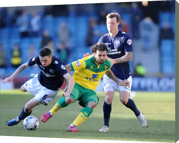 Millwall's Defensive Duo: Williams and Woolford Thwart Norwich City in The Den (Millwall v Norwich City, Sky Bet Championship)