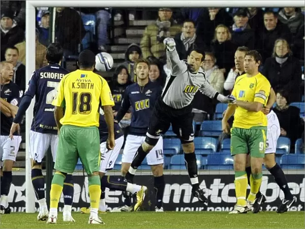 Millwall vs Norwich City: David Forde in Action at The New Den, Npower Championship (09-11-2010)