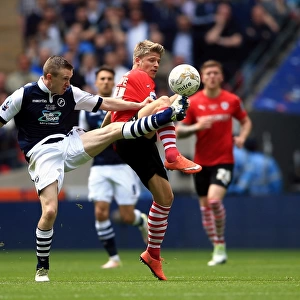 Sky Bet League One Collection: Sky Bet League One - Barnsley v Millwall - Play-Off - Final - Wembley Stadium
