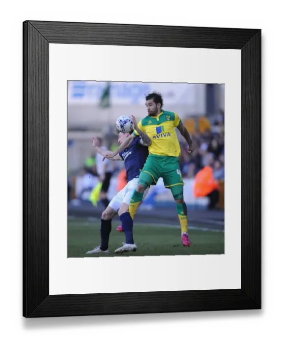 Framed Print : Battle at The Den: Sky Bet Championship Clash - Millwall vs. Norwich City