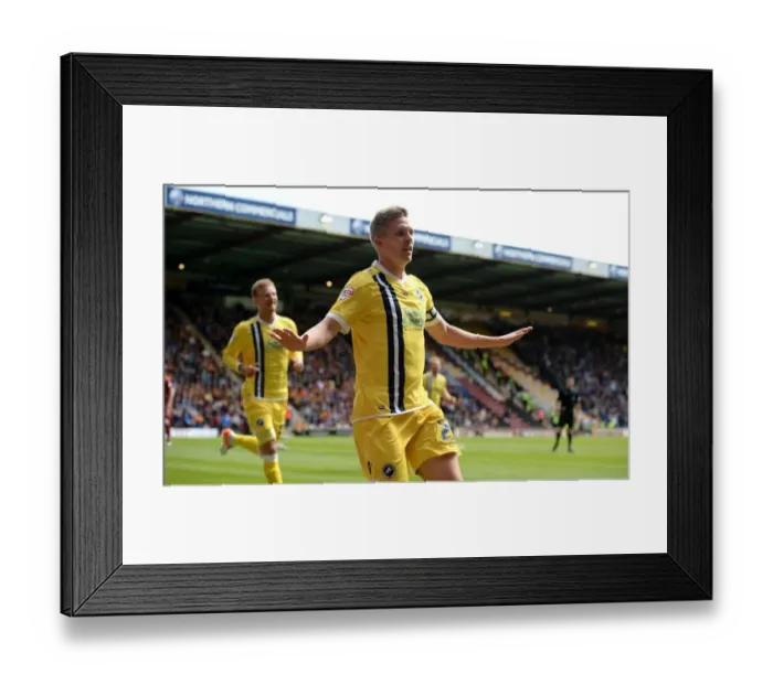 Framed Print : Millwall's Steve Morison Celebrates Second Goal in Sky Bet League One Play-Off against Bradford City (Jon Buckle / PA Wire)