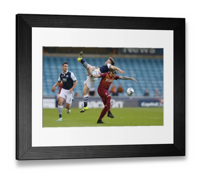 Framed Print : Millwall vs Bradford City: Intense Moment between Ben Thompson and Billy Clarke in Sky Bet League One Play-Off Semi-Final Second Leg