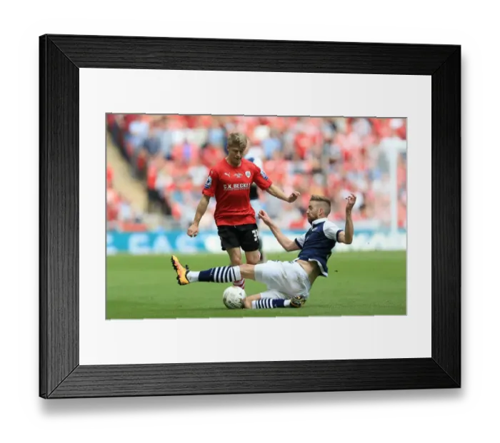 Framed Print : Barnsley's Lloyd Isgrove and Millwall's Mark Beevers Clash in League One Play-Off Final at Wembley Stadium