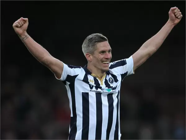 Millwall's Steve Morison Rejoices in Playoff Semi-Final Victory over Scunthorpe United (Sky Bet League One)
