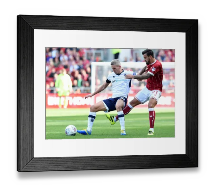 Framed Print : Sky Bet Championship - Bristol City v Millwall - Ashton Gate Framed Print : Sky Bet Championship - Bristol City v Millwall - Ashton Gate