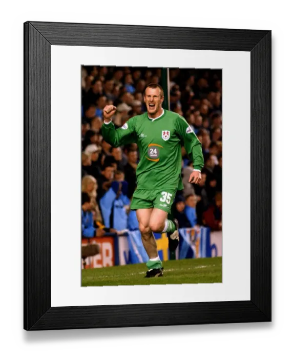 Framed Print : Soccer - Nationwide League Division One - Coventry City v Millwall Framed Print : Soccer - Nationwide League Division One - Coventry City v Millwall