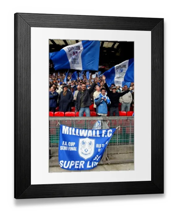 Framed Print : AXA FA Cup - Semi Final - Sunderland v Millwall