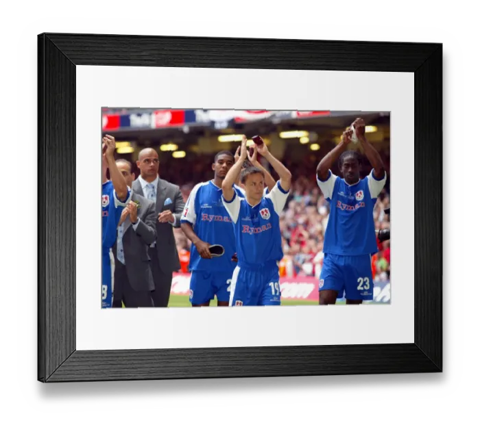 Framed Print : Soccer - AXA FA Cup - Final - Manchester United v Millwall Framed Print : Soccer - AXA FA Cup - Final - Manchester United v Millwall