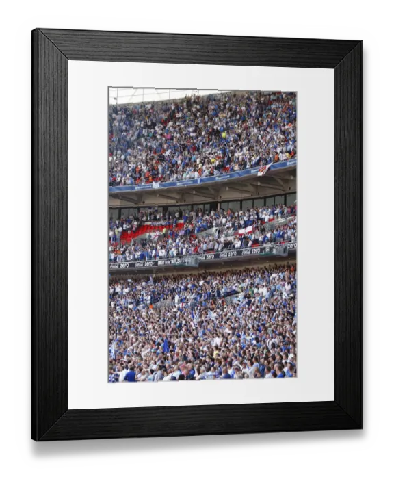 Framed Print : Electric Atmosphere: Millwall vs Scunthorpe United - Coca-Cola Football League One Play-Off Final at Wembley Stadium Framed Print : Electric Atmosphere: Millwall vs Scunthorpe United - Coca-Cola Football League One Play-Off Final at Wembley Stadium