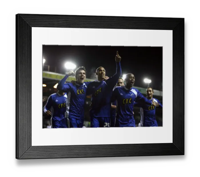 Framed Print : Soccer - Coca-Cola Football League One - Leeds United v Millwall - Elland Road Framed Print : Soccer - Coca-Cola Football League One - Leeds United v Millwall - Elland Road