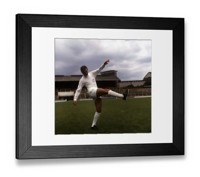 Framed Print : Millwall FC in Division Two: Soccer Photocall (Photographer: Keith Weller) Framed Print : Millwall FC in Division Two: Soccer Photocall (Photographer: Keith Weller)