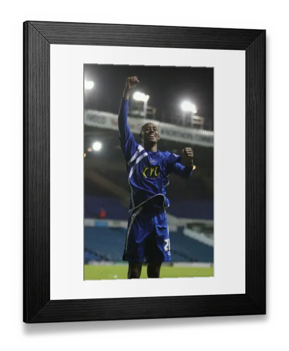 Framed Print : Soccer - Coca-Cola Football League One - Play Off Semi Final - Second Leg - Leeds United v Millwall - Elland Road Framed Print : Soccer - Coca-Cola Football League One - Play Off Semi Final - Second Leg - Leeds United v Millwall - Elland Road