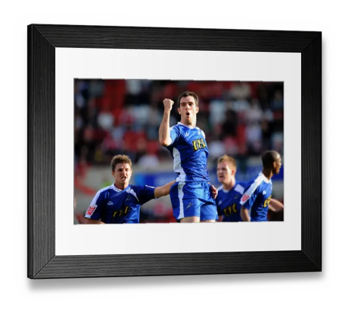 Framed Print : Celebration: Danny Schofield Scores for Millwall Against Swindon Town in Football League One