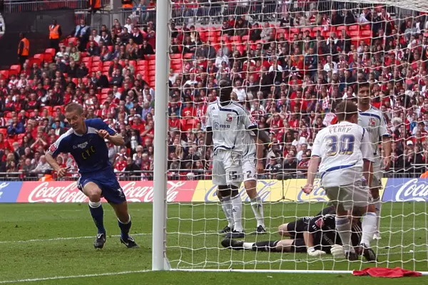 Millwall's Paul Robinson Scores Opening Goal in League One Play-Off Final at Wembley Stadium vs Swindon Town