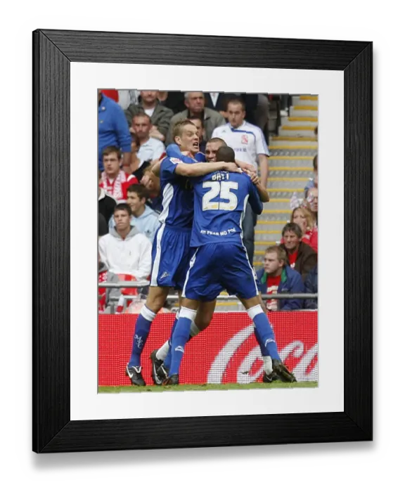 Framed Print : Millwall's Paul Robinson Scores the Opener: Team Celebration Framed Print : Millwall's Paul Robinson Scores the Opener: Team Celebration