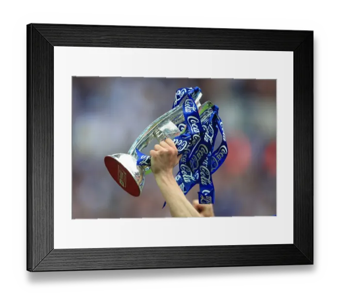 Framed Print : The Glory of Millwall: Celebrating Victory in the Coca-Cola Football League One Play-Off Final at Wembley (Trophy Lift)