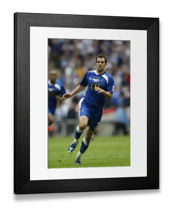 Framed Print : Millwall vs Swindon Football League One Play-Off Final at Wembley: Intense Moment with Millwall's Danny Schofield Framed Print : Millwall vs Swindon Football League One Play-Off Final at Wembley: Intense Moment with Millwall's Danny Schofield