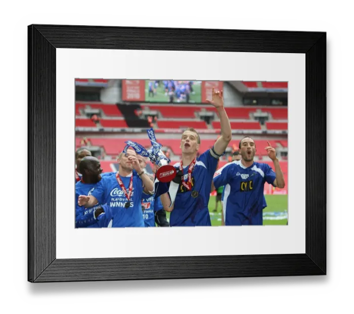 Framed Print : Millwall's Glory: The Celebration at Wembley after Winning the Football League One Play-Off Final against Swindon Town (Paul Robinson with the Trophy) Framed Print : Millwall's Glory: The Celebration at Wembley after Winning the Football League One Play-Off Final against Swindon Town (Paul Robinson with the Trophy)