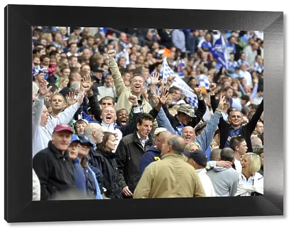 Sea of Lions: Millwall Fans Roar at Wembley during the Millwall vs Swindon Town Play-Off Final