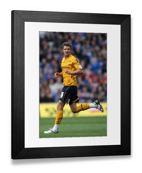 Framed Print : Millwall vs Cardiff City: Scott Barron at Cardiff City Stadium - Npower Championship (25-09-2010)