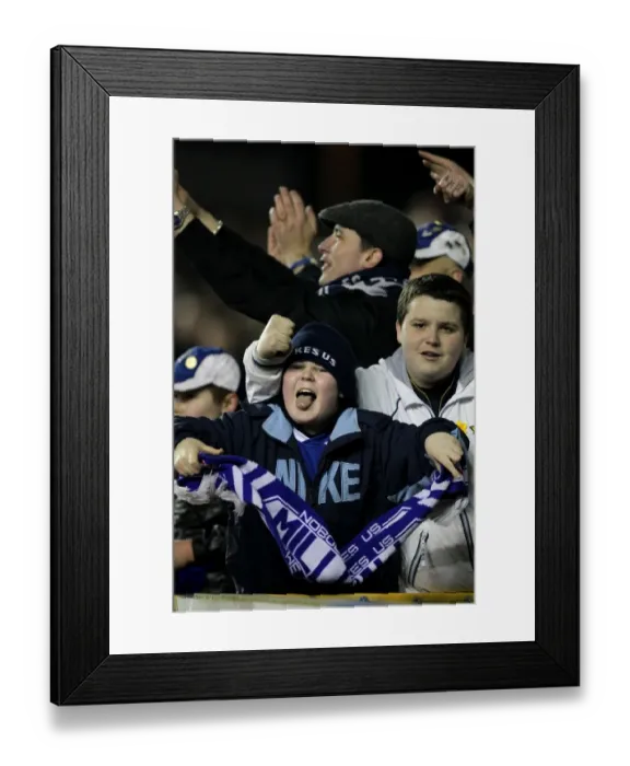 Framed Print : Millwall's Triumph: Celebrating a Win Against Queens Park Rangers in the Npower Championship (08-03-2011)