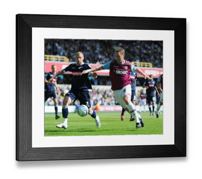 Framed Print : Battle for Supremacy: Millwall vs. West Ham United in the Npower Championship Framed Print : Battle for Supremacy: Millwall vs. West Ham United in the Npower Championship