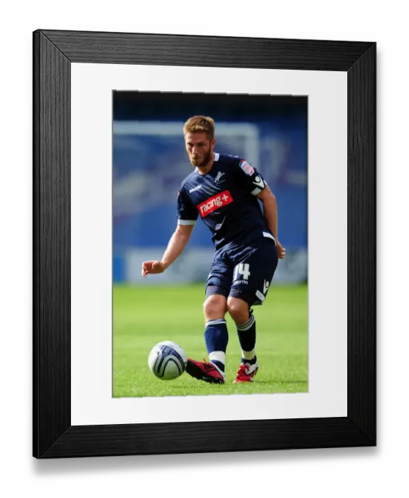 Framed Print : Millwall vs. Nottingham Forest: James Henry Scores at The Den - Npower Championship 2011-12 Framed Print : Millwall vs. Nottingham Forest: James Henry Scores at The Den - Npower Championship 2011-12
