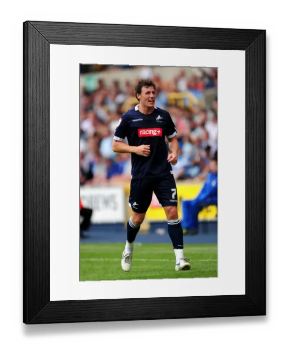 Framed Print : Millwall vs Nottingham Forest: Darius Henderson Scores at The Den (Npower Football League Championship, 13-08-2011) Framed Print : Millwall vs Nottingham Forest: Darius Henderson Scores at The Den (Npower Football League Championship, 13-08-2011)