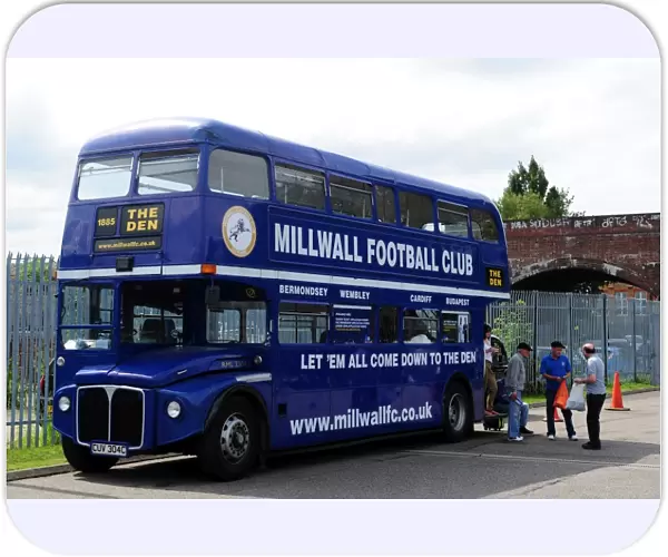 npower Football League Championship - Millwall v Nottingham Forest - The Den