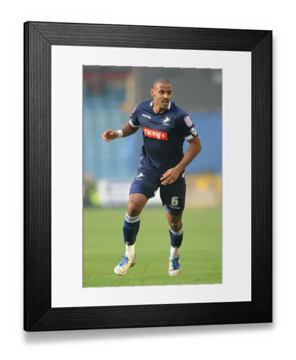 Framed Print : Millwall vs. Bristol City: Liam Trotter at The Den - Npower Championship 2011-11-20 Framed Print : Millwall vs. Bristol City: Liam Trotter at The Den - Npower Championship 2011-11-20