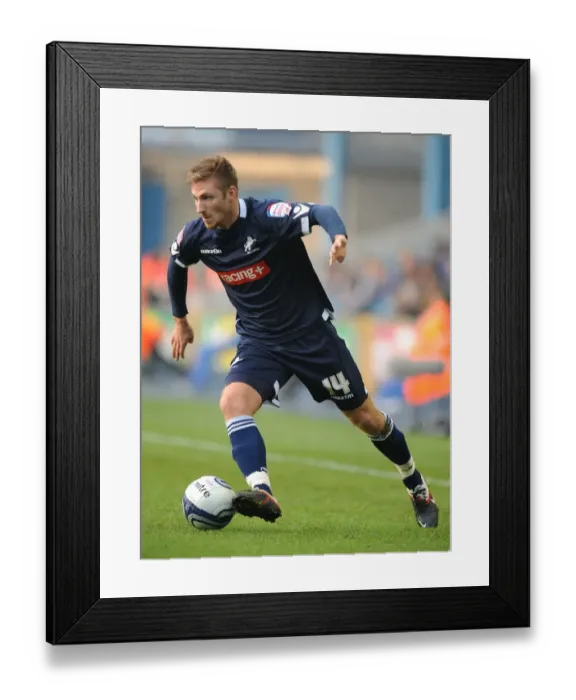 Framed Print : Millwall vs. Bristol City: James Henry's Thrilling Goal at The Den (Npower Football League Championship, 20-11-2011) Framed Print : Millwall vs. Bristol City: James Henry's Thrilling Goal at The Den (Npower Football League Championship, 20-11-2011)