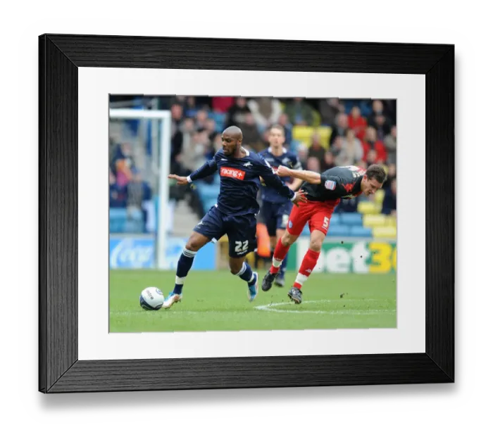 Framed Print : npower Football League Championship - Millwall v Portsmouth - The Den Framed Print : npower Football League Championship - Millwall v Portsmouth - The Den