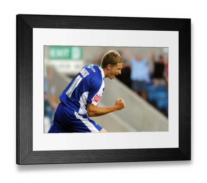 Framed Print : Millwall's David Martin: Celebrating His Goal Against Oldham Athletic in Coca-Cola Football League One (18-08-2009) Framed Print : Millwall's David Martin: Celebrating His Goal Against Oldham Athletic in Coca-Cola Football League One (18-08-2009)