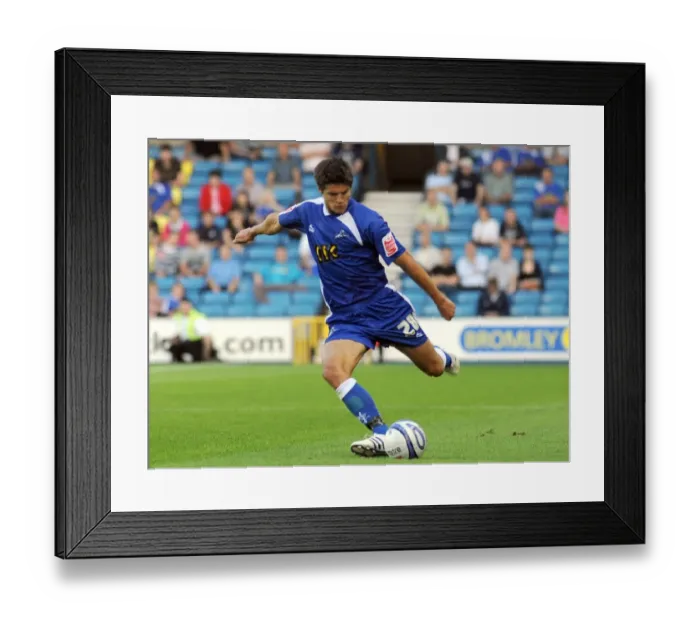 Framed Print : George Friend in Action: Millwall vs Oldham Athletic (Football League One, August 18, 2009) Framed Print : George Friend in Action: Millwall vs Oldham Athletic (Football League One, August 18, 2009)