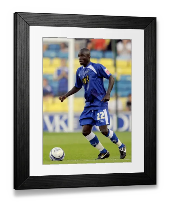 Framed Print : Ali Fuseini's Thrilling Performance: Millwall vs Oldham Athletic in Football League One (2009)