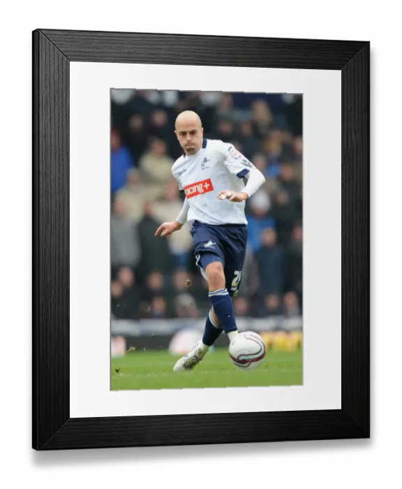 Framed Print : Millwall vs. West Ham United: Npower Championship Clash at Upton Park (February 4, 2012) Framed Print : Millwall vs. West Ham United: Npower Championship Clash at Upton Park (February 4, 2012)