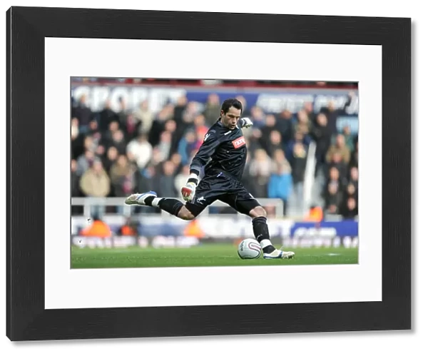 David Forde in Action: Millwall vs. West Ham United, Npower Championship Clash at Upton Park (04-02-2012)
