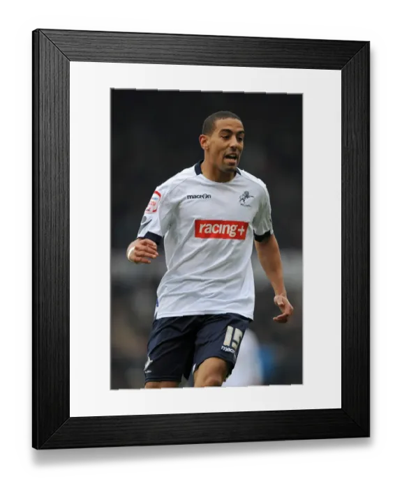 Framed Print : Millwall vs. West Ham United: Liam Feeney at Upton Park - Npower Championship (04-02-2012) Framed Print : Millwall vs. West Ham United: Liam Feeney at Upton Park - Npower Championship (04-02-2012)