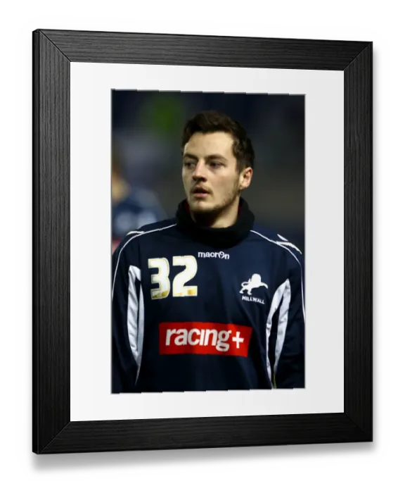 Framed Print : Ryan Mason Leads Millwall at AMEX Stadium Against Brighton & Hove Albion in Championship Clash (14-02-2012) Framed Print : Ryan Mason Leads Millwall at AMEX Stadium Against Brighton & Hove Albion in Championship Clash (14-02-2012)