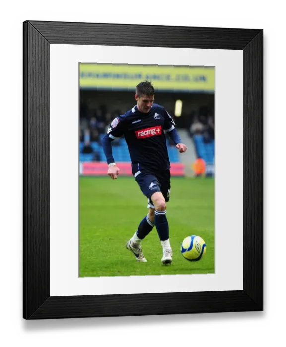 Framed Print : Unwavering Determination: Scott Barron's Epic Battle in Millwall's FA Cup Fifth Round Against Bolton Wanderers at The Den