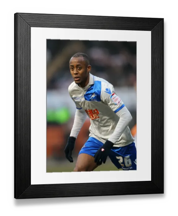 Framed Print : Millwall's Jimmy Abdou in Action against Blackpool in Npower Championship Match at Bloomfield Road (February 9, 2013) Framed Print : Millwall's Jimmy Abdou in Action against Blackpool in Npower Championship Match at Bloomfield Road (February 9, 2013)