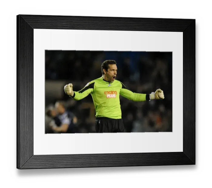 Framed Print : Millwall's David Forde Celebrates Championship Win Over Watford at The Den Framed Print : Millwall's David Forde Celebrates Championship Win Over Watford at The Den