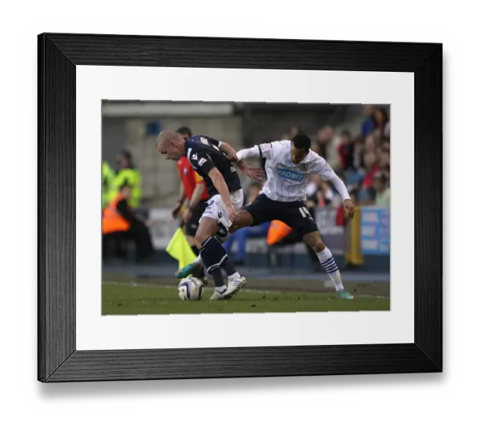 Framed Print : Millwall vs. Blackburn Rovers: A Battle for Possession - The Den (Npower Football League Championship) Framed Print : Millwall vs. Blackburn Rovers: A Battle for Possession - The Den (Npower Football League Championship)
