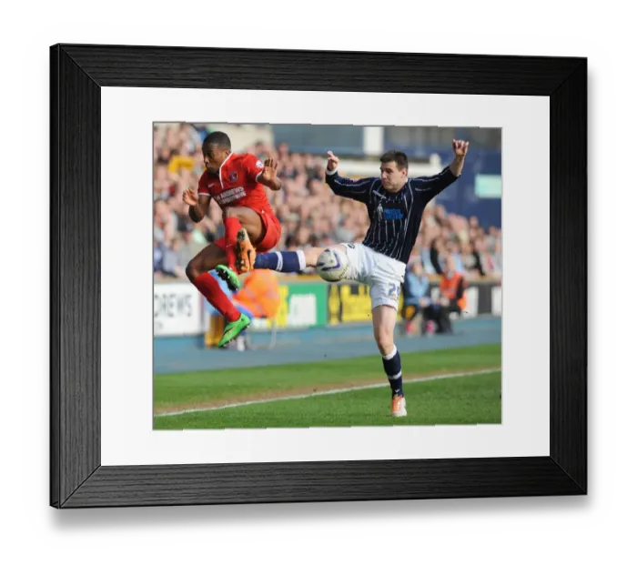 Framed Print : Sky Bet Championship - Millwall v Charlton Athletic - The Den Framed Print : Sky Bet Championship - Millwall v Charlton Athletic - The Den