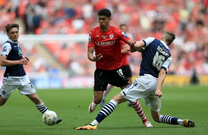 Framed Print : Barnsley vs. Millwall - Intense Battle for the Ball in the Sky Bet League One Play-Off Final at Wembley Stadium