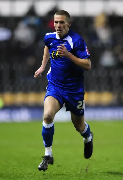 Framed Print : Derby County vs Millwall - FA Cup Third Round Replay: Steve Morison at Pride Park Stadium Framed Print : Derby County vs Millwall - FA Cup Third Round Replay: Steve Morison at Pride Park Stadium