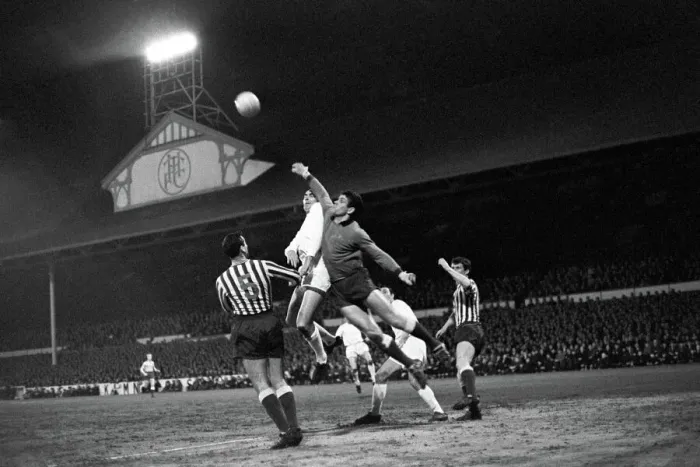 Framed Print : FA Cup - Third Round Replay - Tottenham Hotspur v Millwall - White Hart Lane Framed Print : FA Cup - Third Round Replay - Tottenham Hotspur v Millwall - White Hart Lane
