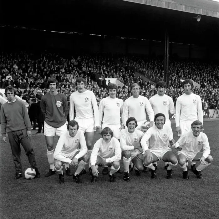 Framed Print : Football League Division Two - Orient v Millwall - 24 October 1970