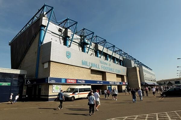 Millwall vs Burnley: The Den - Passionate Fans Gather Before the Npower Championship Clash (10-01-2011)