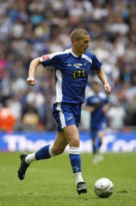 Framed Print : Millwall vs Swindon Town: Steve Morison's Thrilling Goal at the Coca-Cola Football League One Play-Off Final at Wembley Stadium
